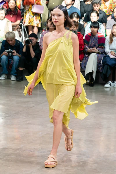 Look 41